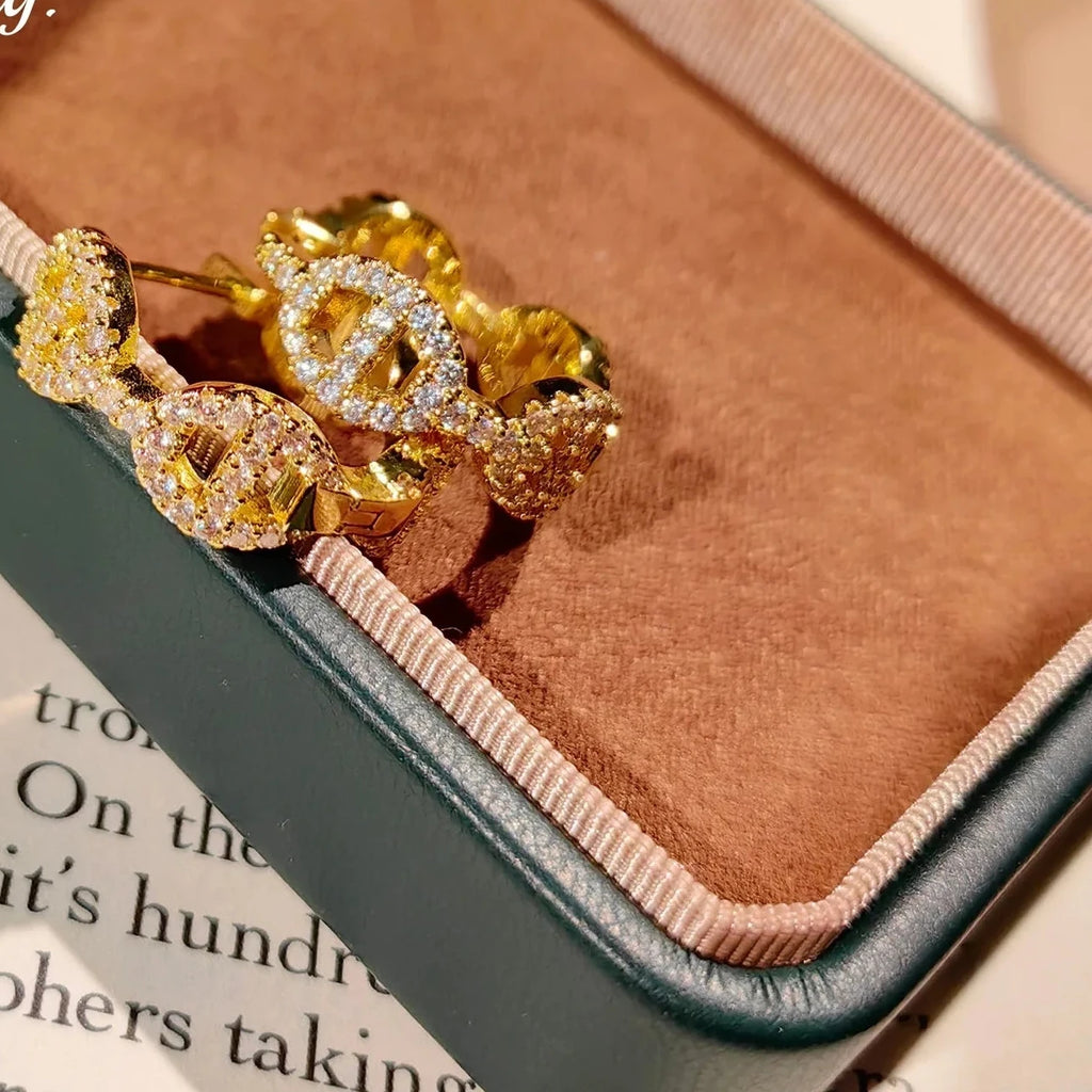 Boucle d’oreille MARINA STRASS