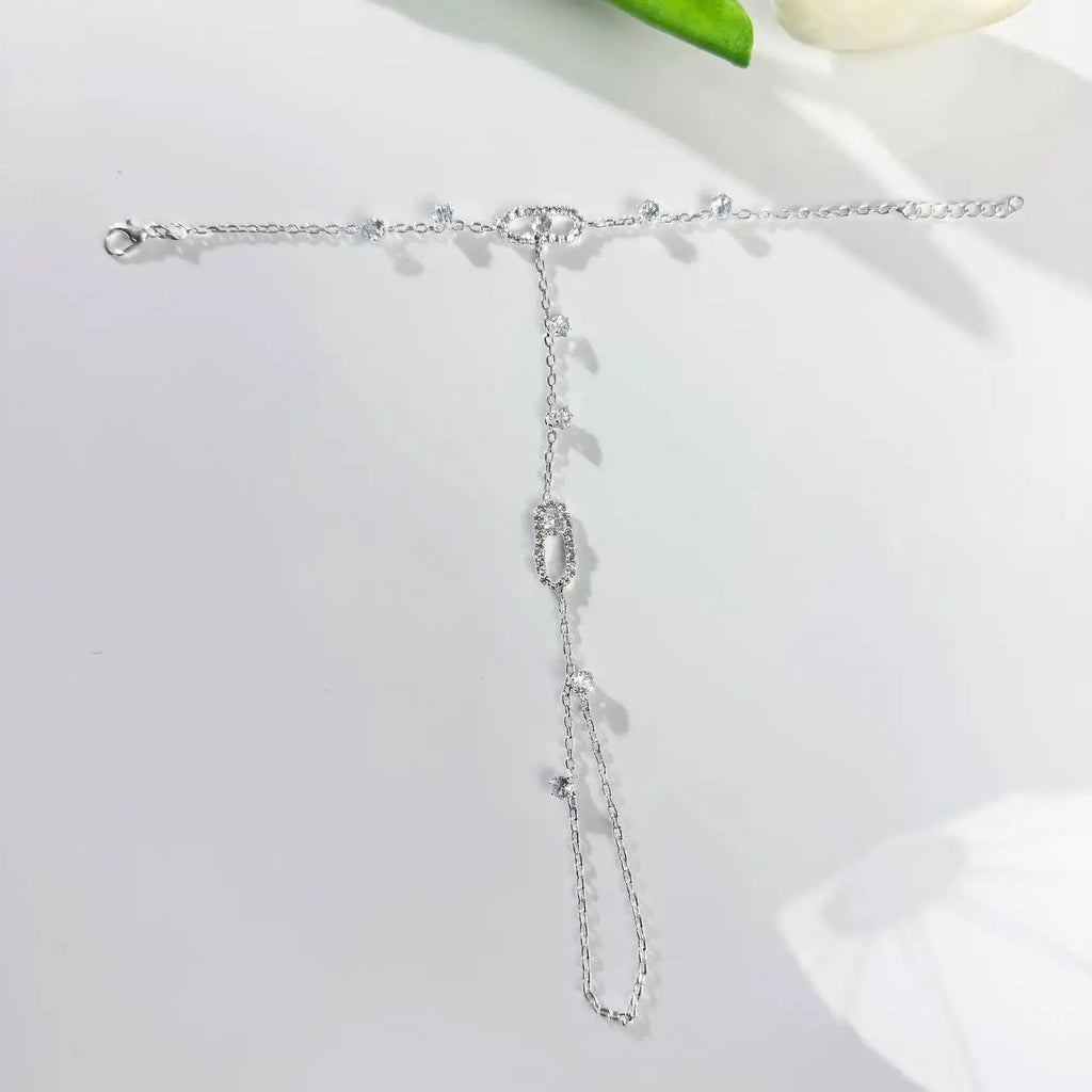 Bijoux de mains HOLLOW