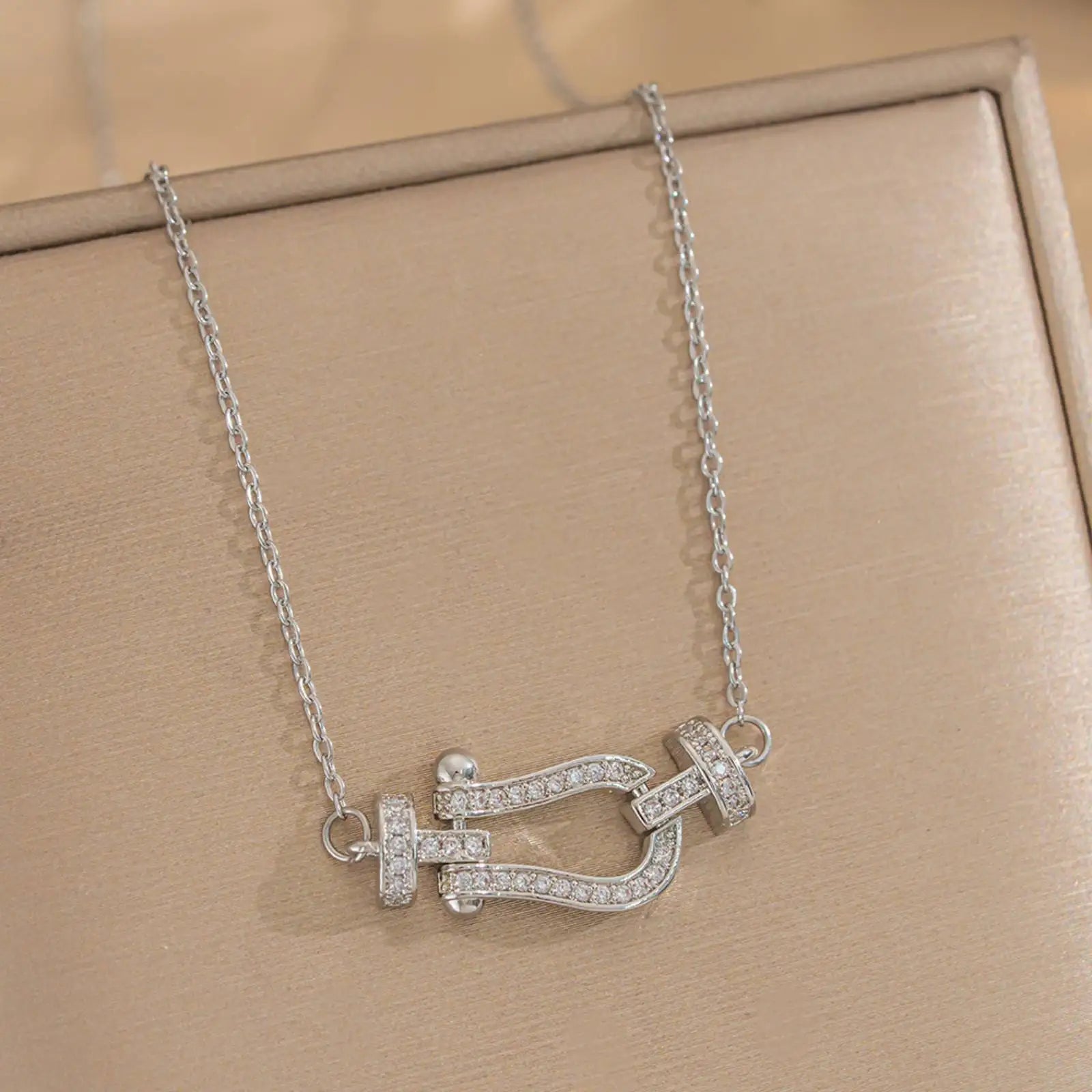Collier CÉLINE