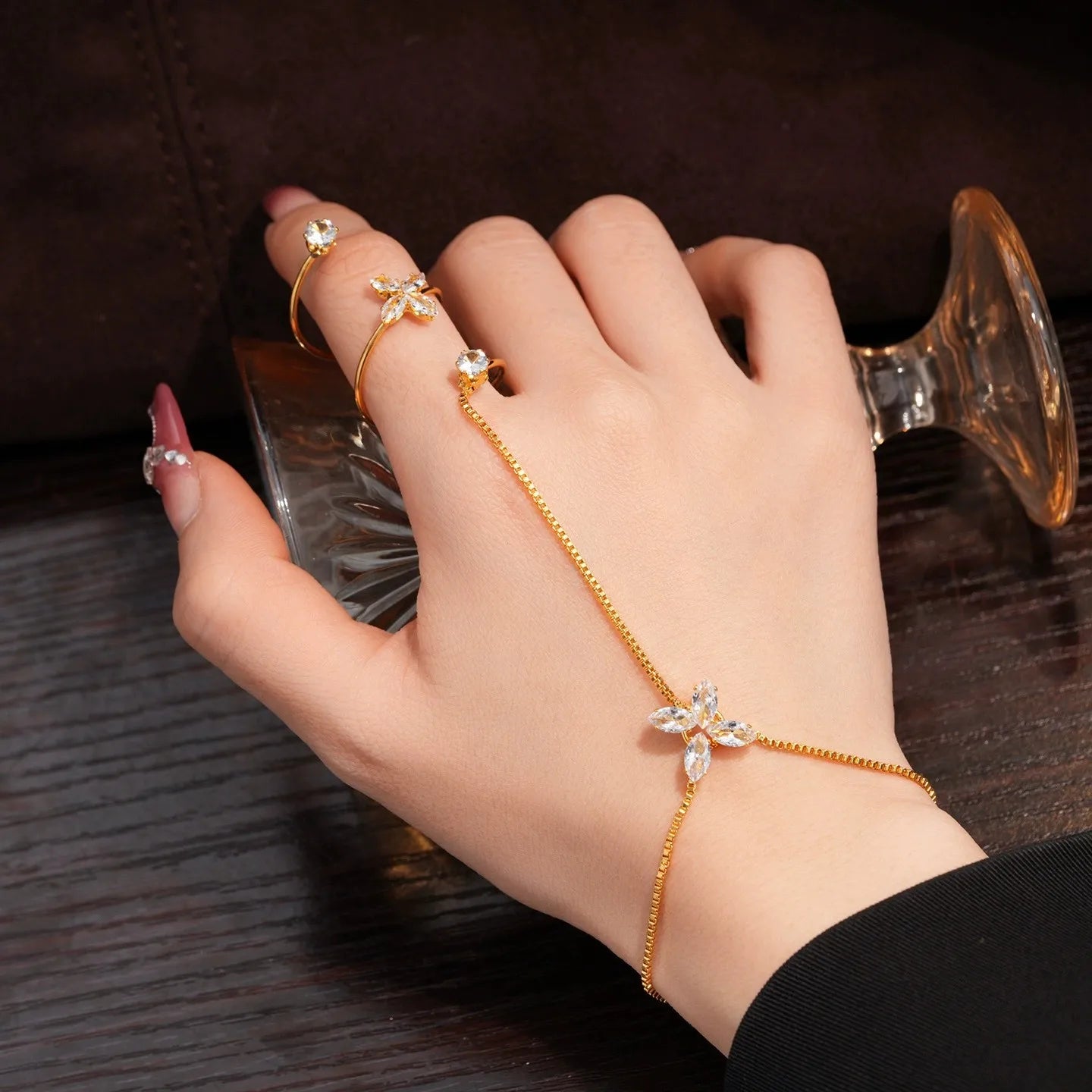 Bijoux de main ELVIRA