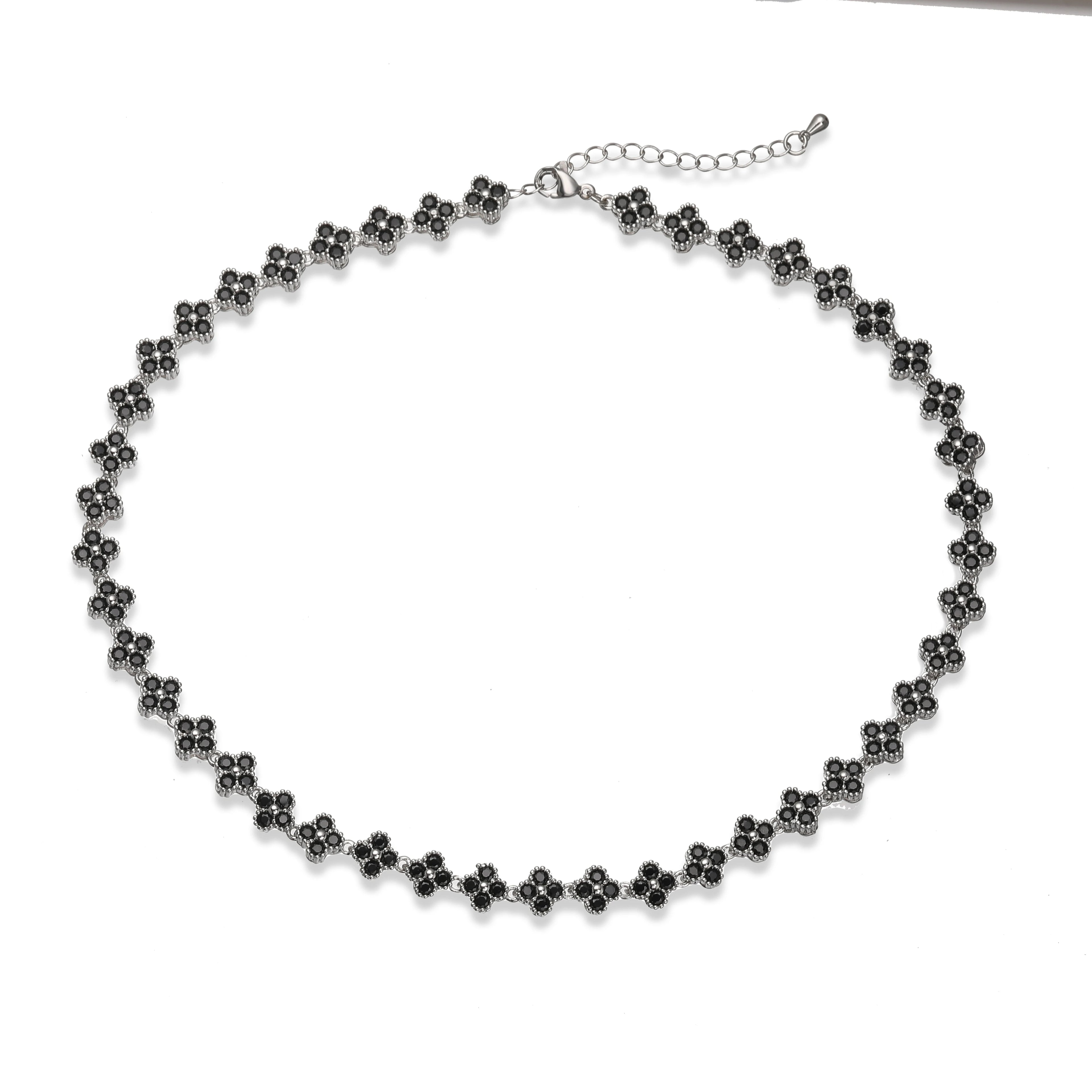 Collier ILYANA