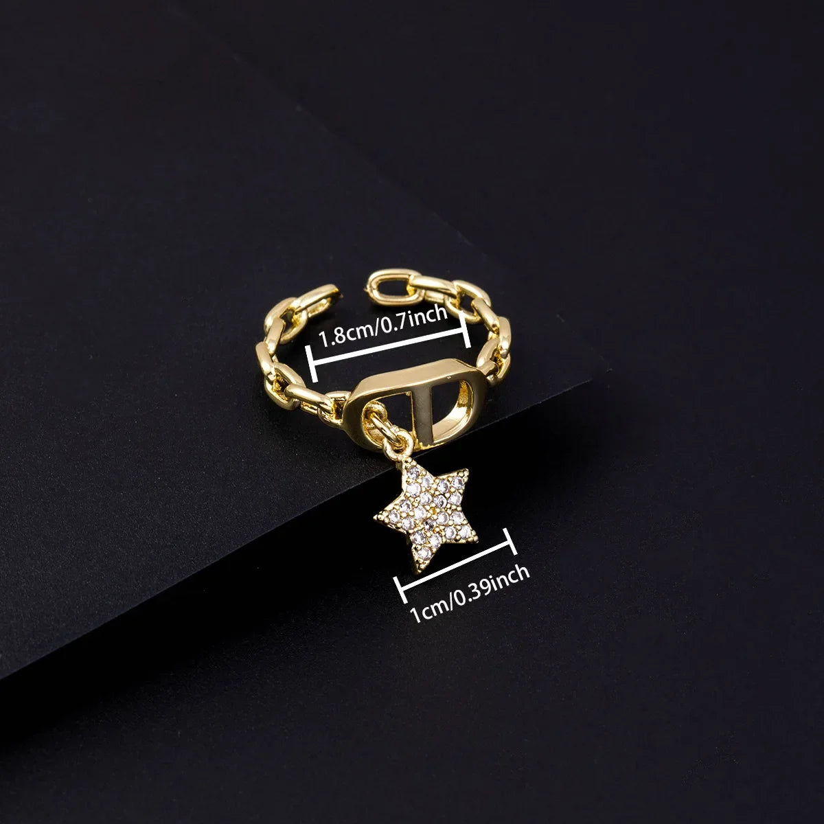 Bague LEANA élégante dorée avec étoiles strass